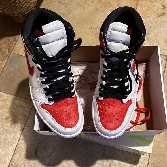 Jordan 1s . Never worn . Size 12 NEW with box. - Picture 2 of 4
